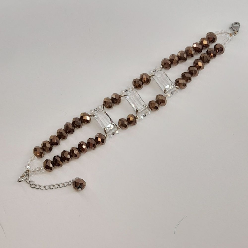 Διπλό λουσάτο βραχιόλι από copper shinny κρύσταλλα και ορθογώνια κρυστάλλινα μοτίφ.